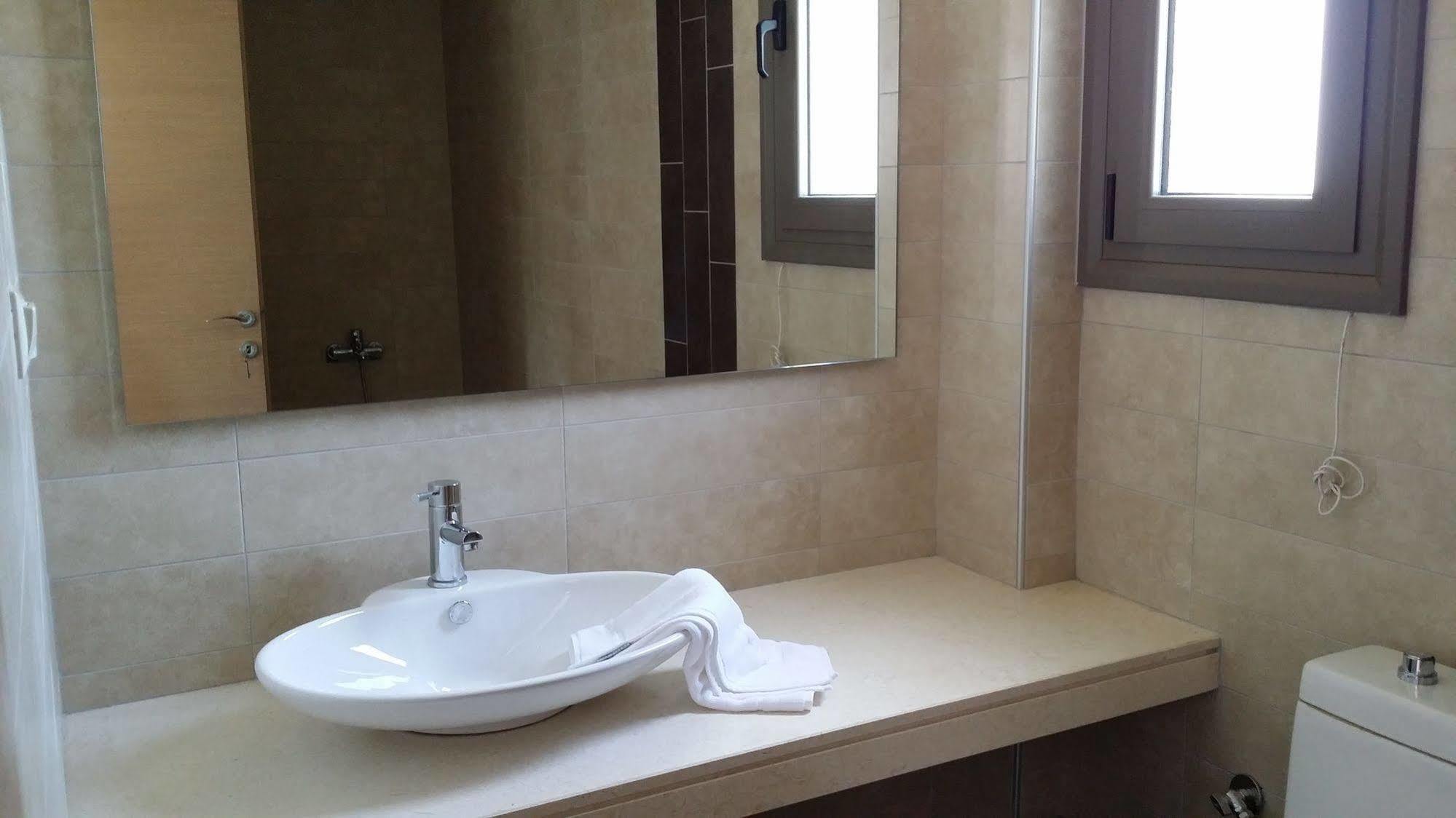 אפיטוס Niovi Boutique Apartments מראה חיצוני תמונה